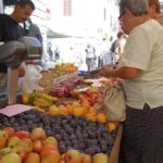 castellina-in-chianti-sienna-039-wlochy Targ w Castellina in Chianti Sienna