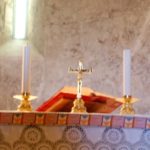 miecz i słoneczniki w San Galgano na Montesiepi