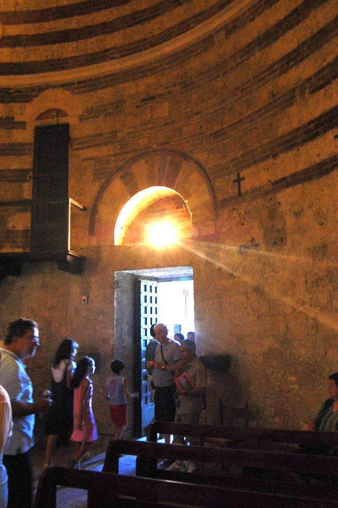 san-galgano-montesiepi-027-wlochy