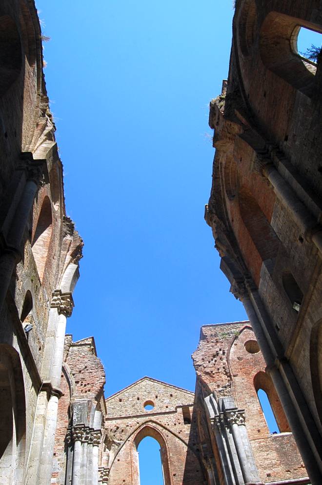 san-galgano-montesiepi-050-wlochy