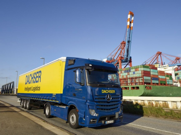 Import z Chin warto powierzyć operatorowi logistycznemu Transport, BIZNES - Import z Chin warto powierzyć operatorowi logistycznemu