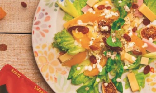 Krem ze skorzonery, sałatka z pomarańczami i pizza z ananasem