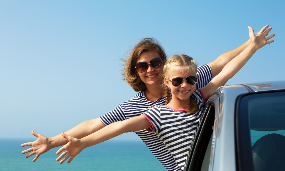 Kreatywne sposoby na zającie dziecka w długiej podróży