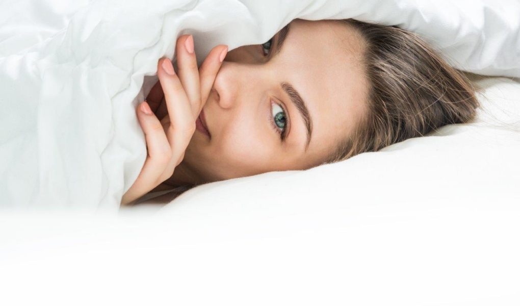 Jak dbać o czystość pościeli zimą?