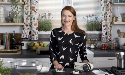 PRZYGOTUJ DOMĂWKÄ Z MARIETÄ MARECKÄ.