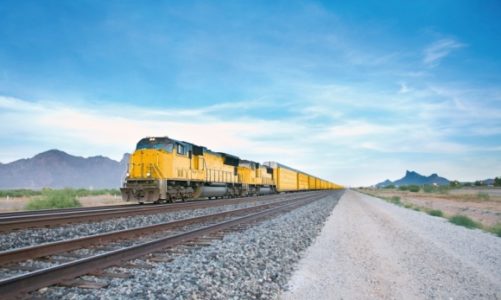 Międzykontynentalny transport koleją z Dachser