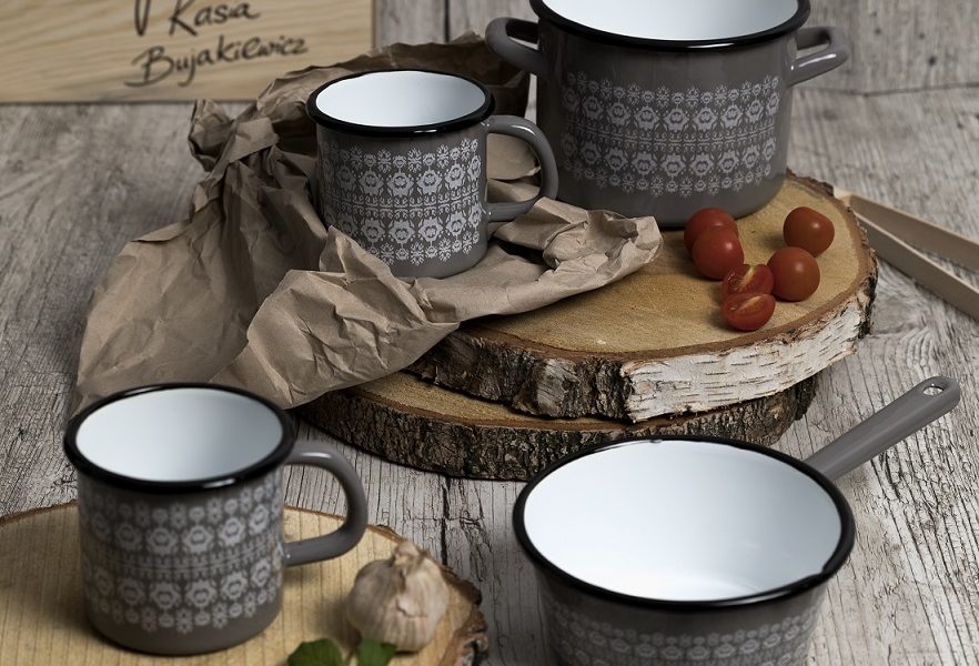 Trendy w kuchni – wielki powrót emalii