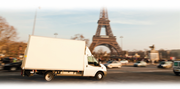 Z przewodnikiem PKO Leasing na francuskie drogi Transport, BIZNES - Do 80 km/h obniżono od lipca dopuszczalną prędkość na drogach lokalnych we Francji. Powinni o tym pamiętać wszyscy, którzy wybierają się do tego kraju. PKO Leasing przygotował dla nich specjalny przewodnik.