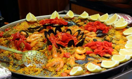 Paella z owocami morza – Zapamiątaj smaki wakacji z Appetitą