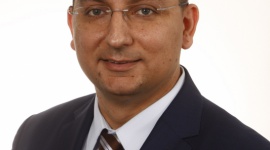 Aforti Collections: Branża transportowa na finansowej krawędzi? Transport, BIZNES - Przyjmując, zgodnie z rynkowymi szacunkami, że do 2050 roku transport pasażerski zwiększy się o 40 proc., natomiast transport towarów aż o 60 proc., branża TSL powinna stale wzrastać. Cykl ten zakłócić mogą jednak trapiące rynek kłopoty kadrowe i zatory płatnicze.