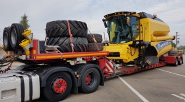 Fracht FWO Polska zrealizował ekspresową dostawę ponadgabarytów Transport, BIZNES - Fracht FWO Polska, globalny operator logistyczny specjalizujący się w obsłudze przemysłu, zrealizował ekspresową dostawę 10 kombajnów zbożowych z Polski do Dani. Ładunek wymagał zorganizowania specjalistycznych naczep oraz dokładnego zaplanowania czasu przejazdu.