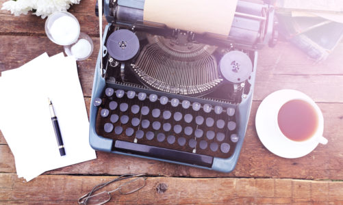 3 marca Światowym Dniem Pisarzy. Za co kochają herbatą?