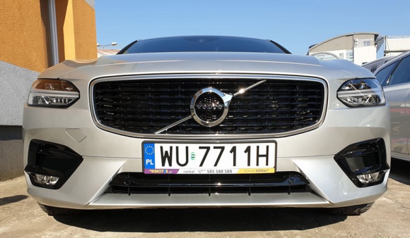 Carsharing na doby – inne oblicze mobilności Transport, BIZNES - Statystyczny samochód przez 95% czasu stoi nieużywany, a w ruchu uczestniczy przez ok. godzinę dziennie. Carsharing to trend, który może to zmienić.