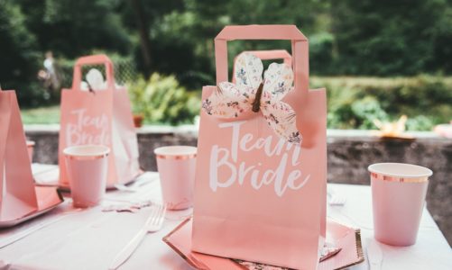 Jak być idealną świadkową i zorganizować niesztampowy wieczór panieński