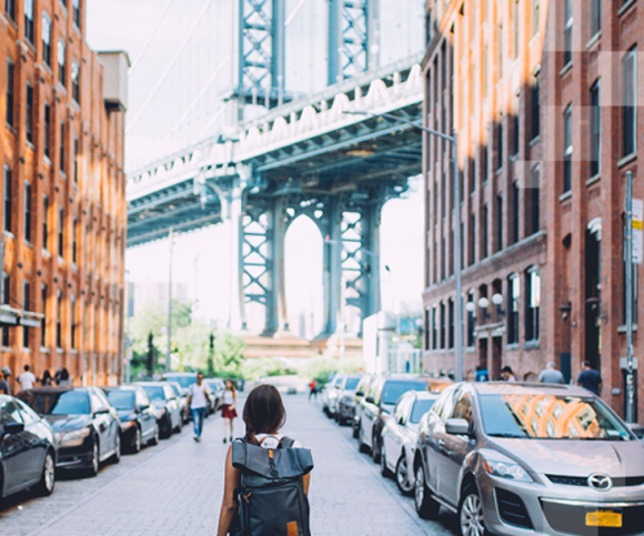 Na zapowiedź o zniesieniu wiz do USA, liczba wyszukiwań lotów wzrosła o 319% Turystyka, BIZNES - Eksperci wyszukiwarki KAYAK.pl sprawdzili, czy debata publiczna na temat bezwizowych podróży do USA mogła wpłynąć na zainteresowanie Polaków lotami do Ameryki.