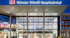 TRILUX zaufanym dostawcą Deutsche Bahn Transport, BIZNES - Niemieckie koleje realizują zaawansowaną politykę selekcji i klasyfikacji swoich dostawców. Po audycie zakładów produkcyjnych w firmie TRILUX przyznano jej tytuł dostawcy klasy Q1. Oba podmioty zrealizowały już także pierwszy wspólny projekt.