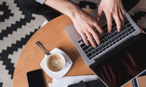 Praca zdalna: jakie prawa i obowiązki mają pracownik i pracodawca