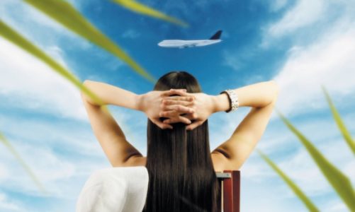 Wracają wyjazdy zagraniczne. Jak przygotować się na bezpieczne podróżowanie.
