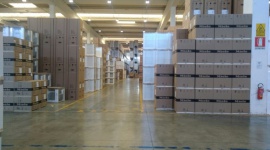 CEVA Logistics i Miele przedłużają współpracę na kolejne dwa lata Transport, BIZNES - CEVA Logistics, wiodący globalny operator logistyczny, wzmacnia we Włoszech współpracę z Miele, producentem najwyższej klasy urządzeń gospodarstwa domowego i AGD. Firmy przedłużyły właśnie o kolejne dwa lata kontrakt, rozpoczęty już w 1989 roku.