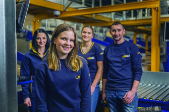 GLS jedyną polską firmą z branży KEP z certyfikatem Great Place to Work Transport, BIZNES - GLS Poland, jako jedyna polska firma z branży KEP, uzyskała certyfikat Great Place to Work, który funkcjonuje w kilkudziesięciu krajach. GLS został również doceniony przez klientów i zdobył godło Firmy Przyjaznej Klientowi.