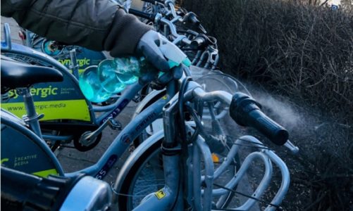 Poruszaj się bezpiecznie rowerami miejskimi!